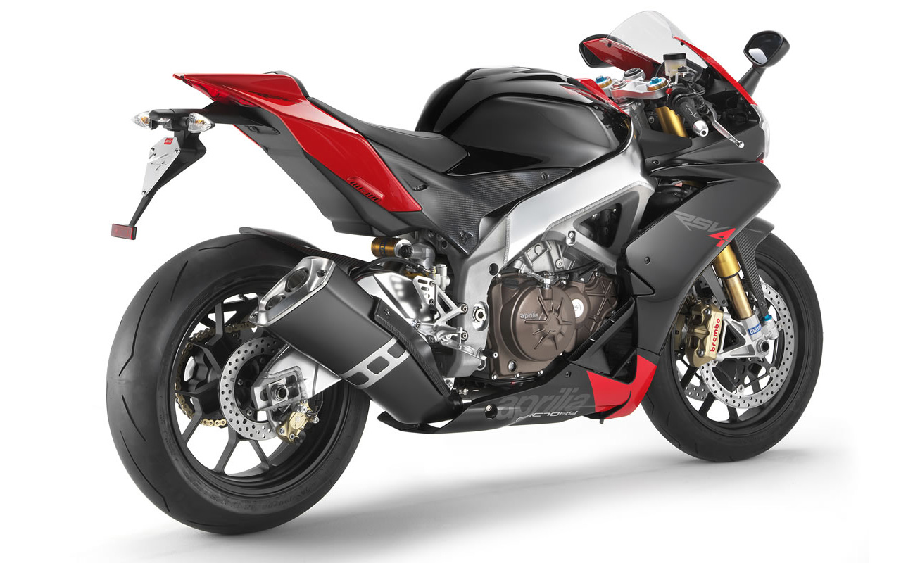 Aprilia RSV4 Motorcycles9572215197